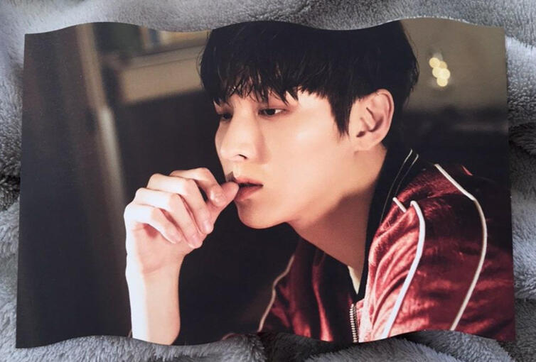 OFFICIAL PC (SF9)